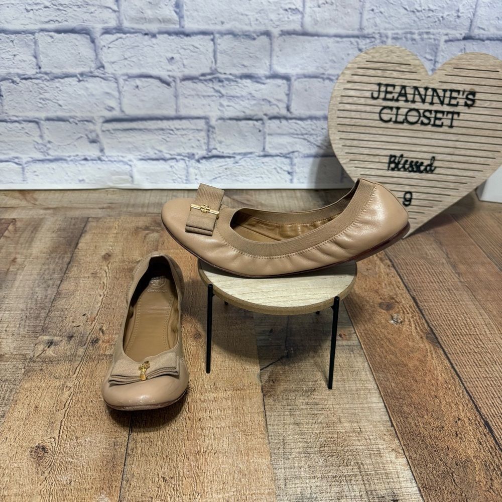 TORY BURCH Trudy Gold Logo-Bow Beige Leather Ballet Flat Size 11